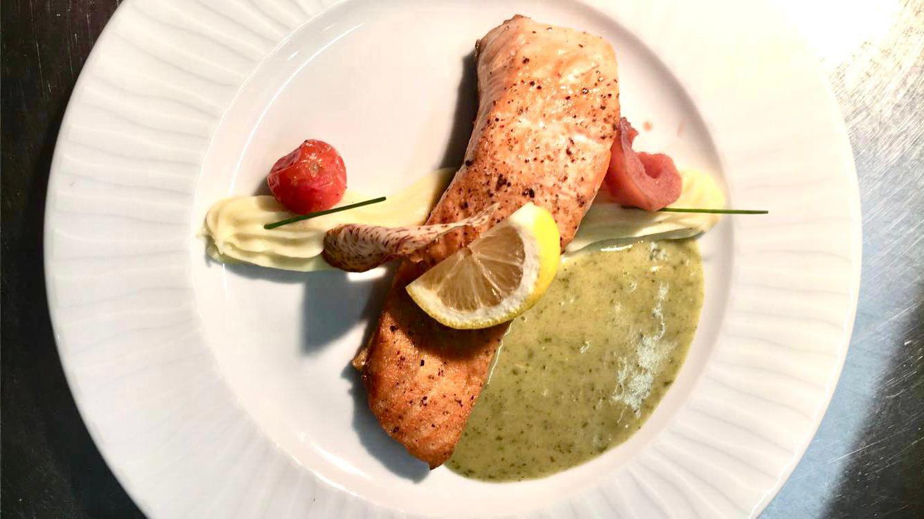 Afbeelding site zalm vleesschotel